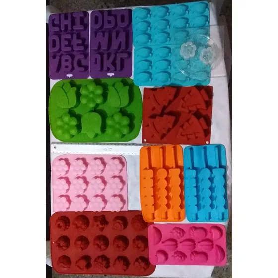 Moldes De Silicon Cupcakes, Ponquesitos, Muffins, Importados