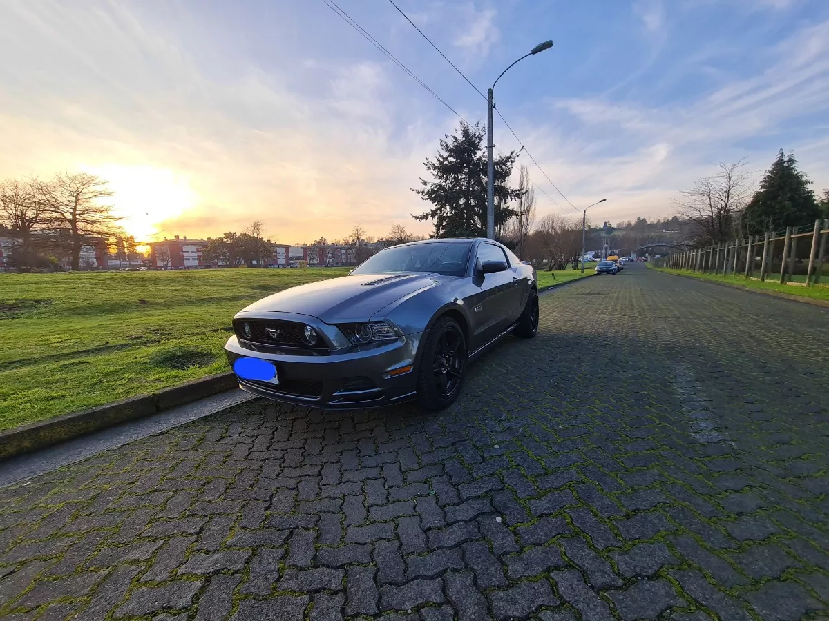 Ford Mustang Gt 5.0