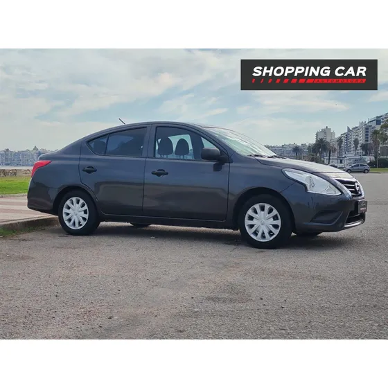 Nissan Versa Drive Mt