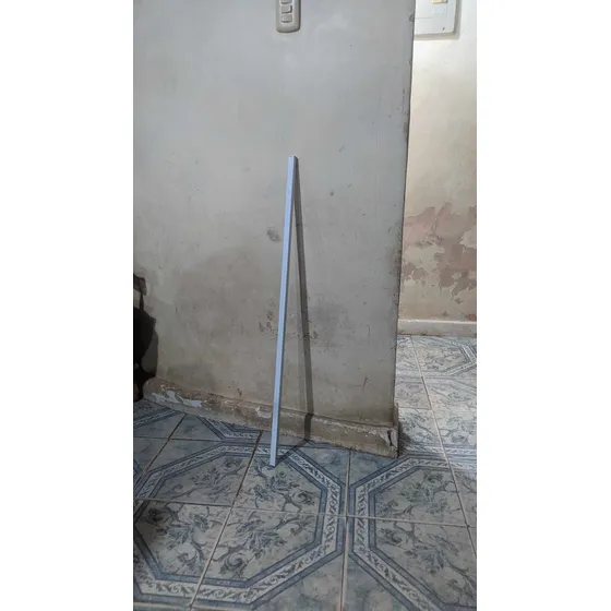Tubo Perfil De Aluminio Cuadrado Para Aeroclosets 1mts X3/4
