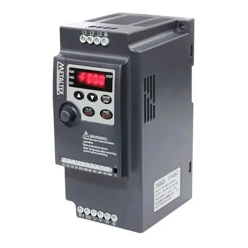 Inversor De Frequência Escalar 5cv 16a 3,7kw Alimentação Monofásica 220v Saída trifásica 220vca IF10-205-1 Metaltex
