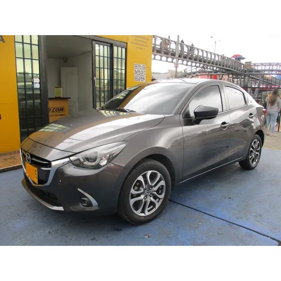Mazda 2 Touring 1500cc At Aa