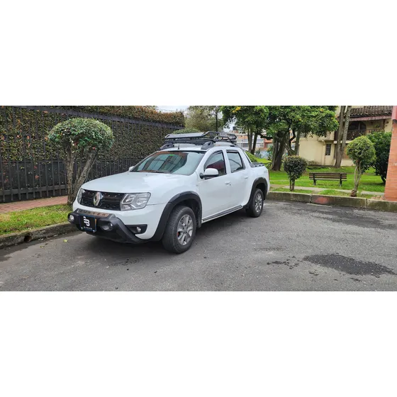 Renault Duster Oroch 2.0 Intens 4x4
