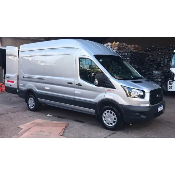 Ford Transit 2.2 Furgon Largo 350l