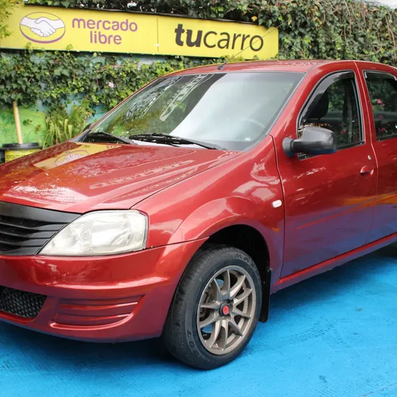 Renault Logan 2012 1.4 Familier