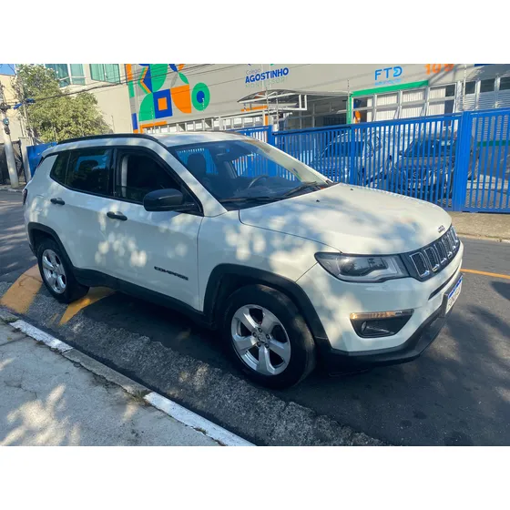 Jeep Compass 2.0 Sport Flex Aut. 5p