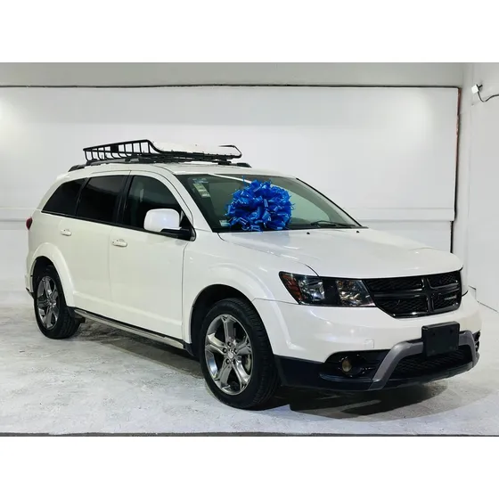Dodge Journey 2.4 Sxt Lujo Piel 7 Pasajeros At