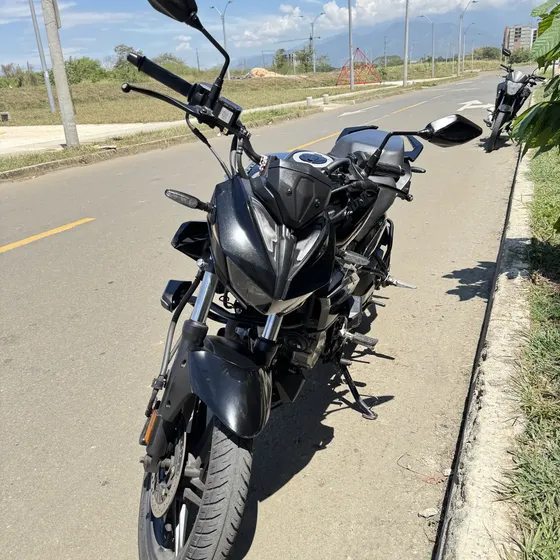 Hero Hunk 125r
