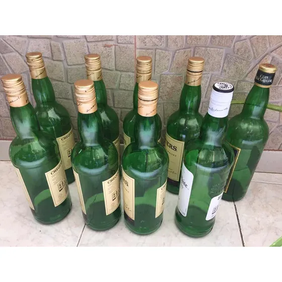 Botellas De Vidrios Vacías Usadas (10botellas Por El Precio)