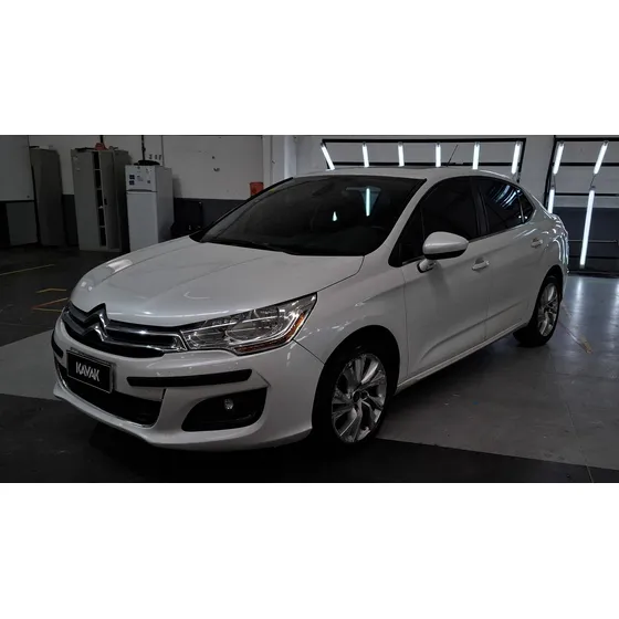 Citroën C4 Lounge 2.0i 16v Tendance Pack