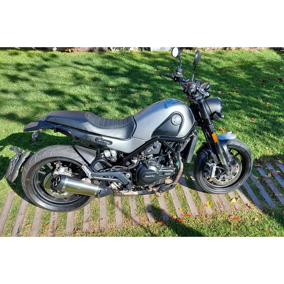 Benelli Leoncino 500