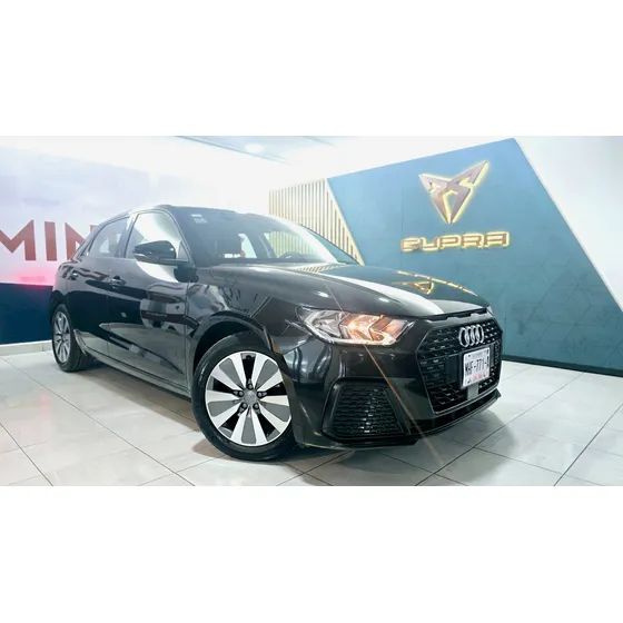 Audi A1 1.4 Sportback Cool S-tronic Dsg