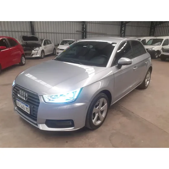 Audi A1 Sportback 1.4 Ambition Tfsi Stronic