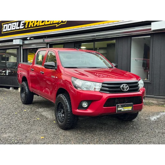 Toyota Hilux Dx 2.4 4x4