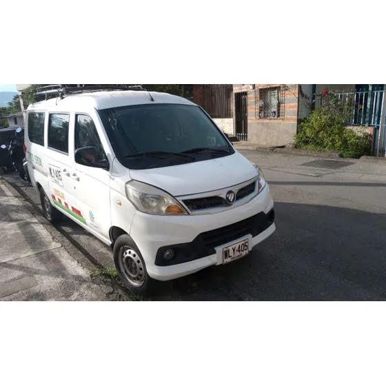 Foton Minivan 1.2 Bj6425