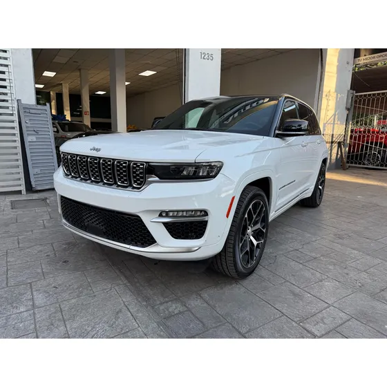 Jeep Grand Cherokee 5.7 V8 L Summit Reserve 4x4 At