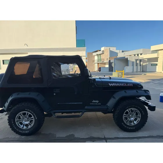 Jeep Wrangler X 6vel Mt