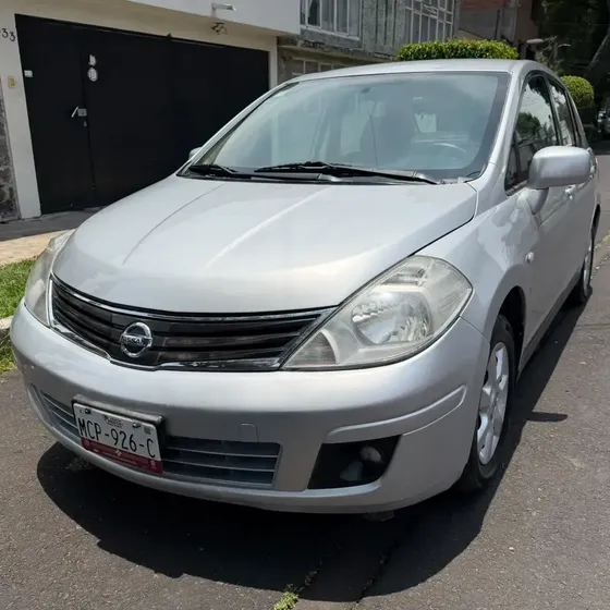 Nissan Tiida 2011 1.8 Sense Sedan At