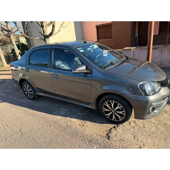 Toyota Etios 1.5 Xls At