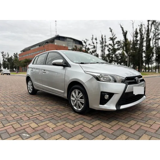 Toyota Yaris 1.5 107cv
