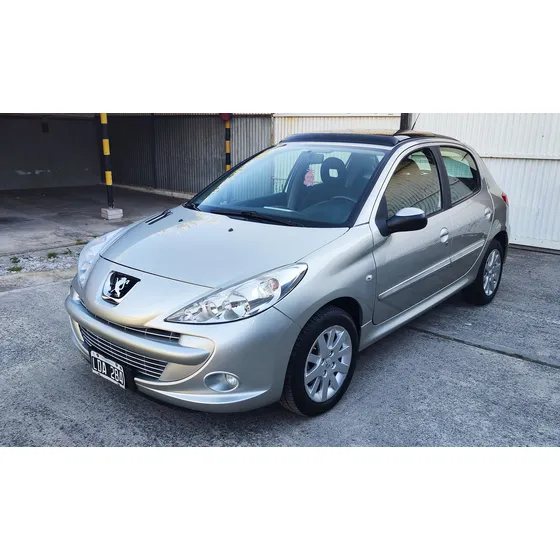 Peugeot 207 1.6 Feline 106cv Tiptronic