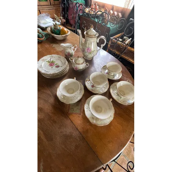 Juego De Tazas De Porcelana (50 Años)