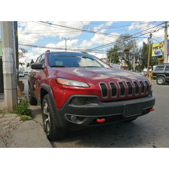 Jeep Cherokee 3.3l Trailhawk At
