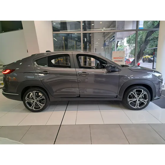 Fiat Fastback 1.3 T270 At6