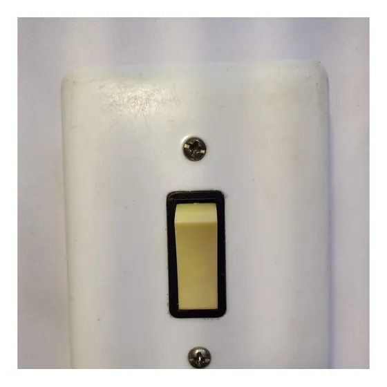 Interruptor Simples Com Espelho 4x2 Perlex Montado 10a 250v