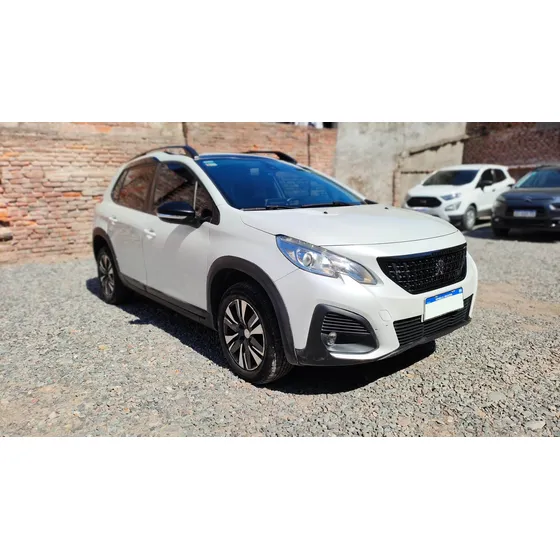 Peugeot 2008 1.6 Feline Tip
