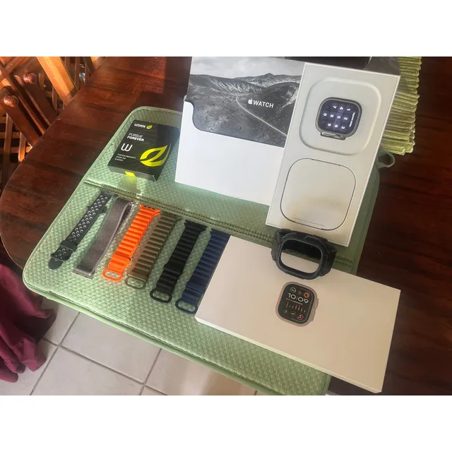 Apple Watch Ultra 2 Titanium Case