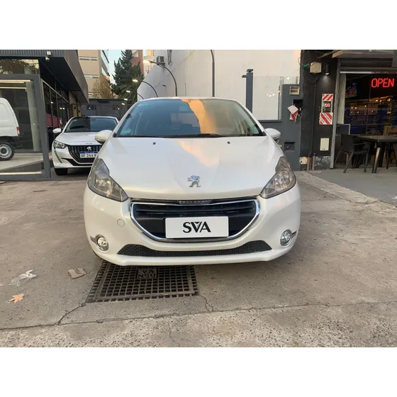 Peugeot 208 1.5 Allure