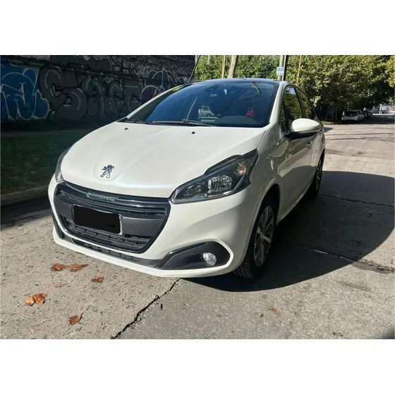 Peugeot 208 1.6 Feline Tiptronic