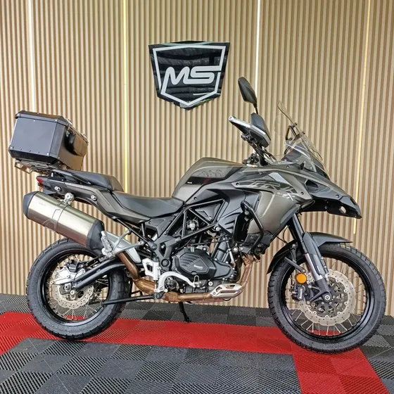 Benelli Trk 502 X