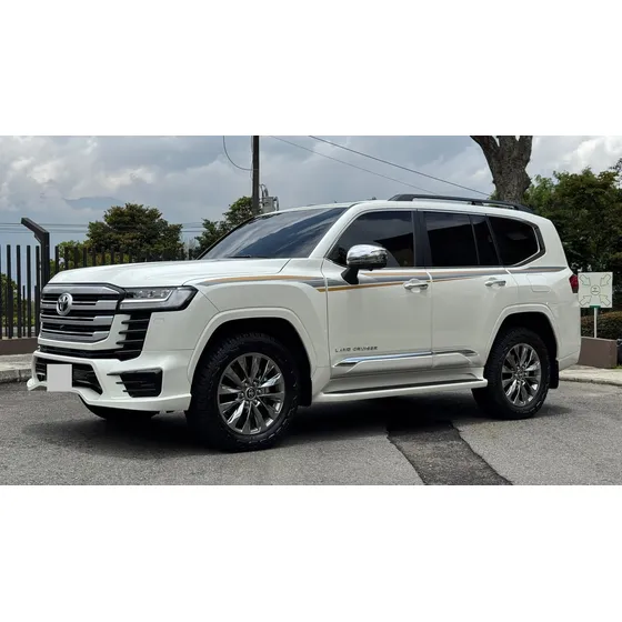 Toyota Land Cruiser 300 Vx-r