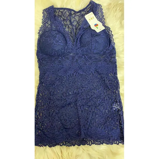 Polera  De Encaje De Flores Con Push Up