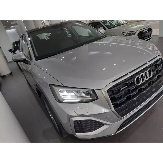 Audi Q2 40 Tfsi Stronicquattro