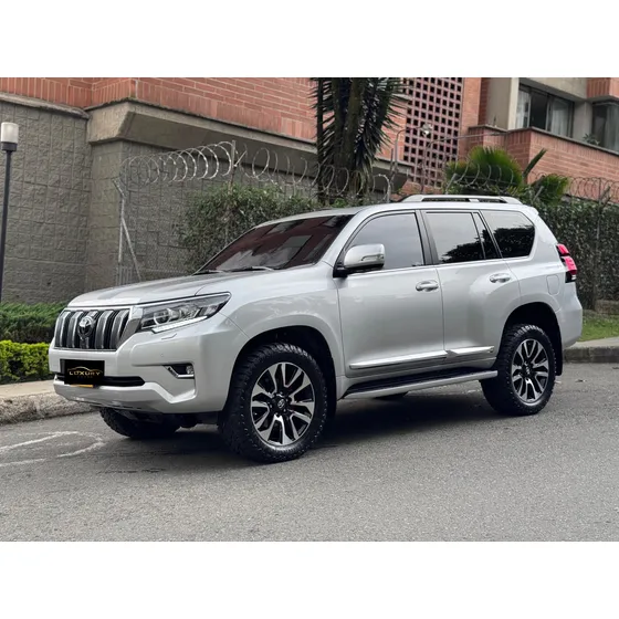 Toyota Prado 2.8 Vx At6
