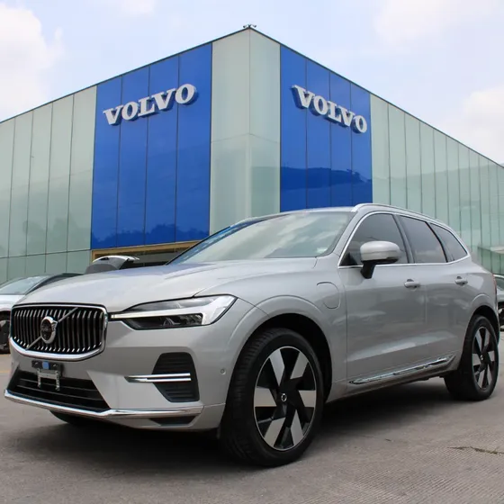 Volvo Xc60 2024 5 Pts. T8e Ultimate Y Dark, Phev, 2.0t, Ta, Ra-21, 4x4