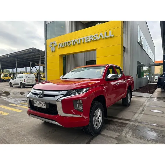 Mitsubishi L200 Katana Crt 2.4 Diesel 4x4 T/m