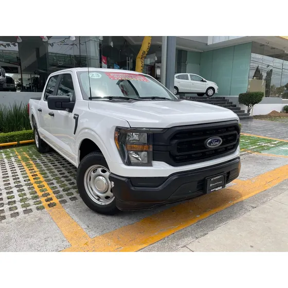 Ford F-150 3.3 Xl Doble Cabina V6 4x2 At