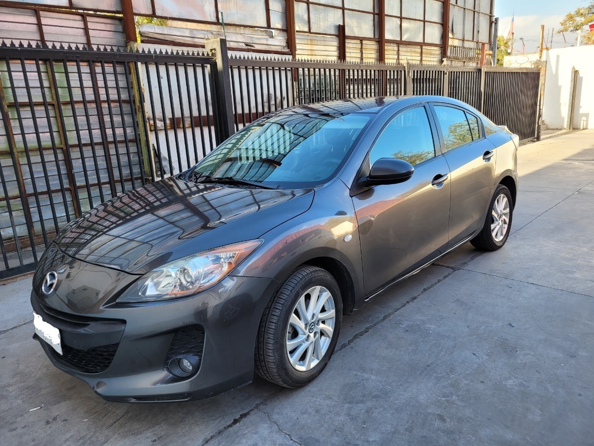 Mazda 3 Full Equipo