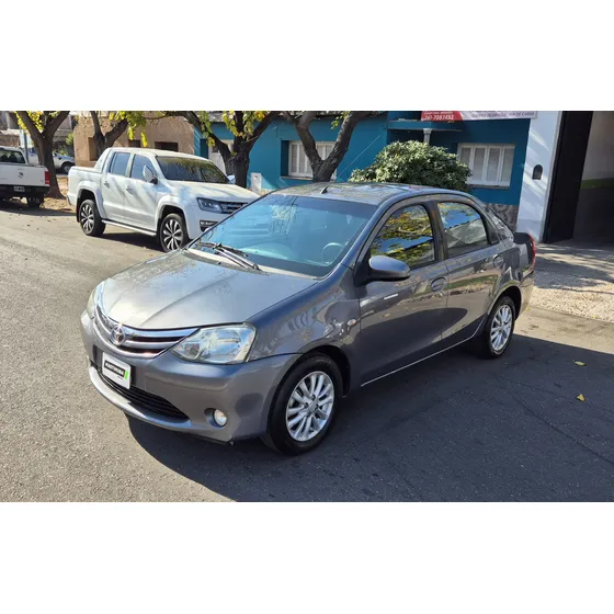 Toyota Etios 1.5 Sedan Xls