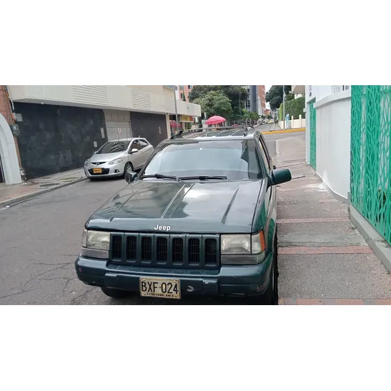 Jeep Cherokee Laredo Gran Cheroke