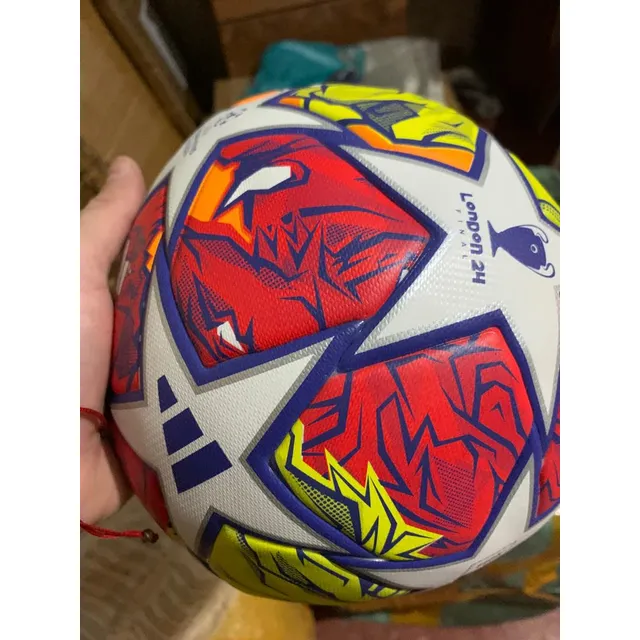 Balón Uefa Champions League Final London 2024
