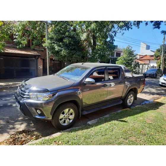 Toyota Hilux Pick-up 2.8 Cd Srv 177cv 4x4 At