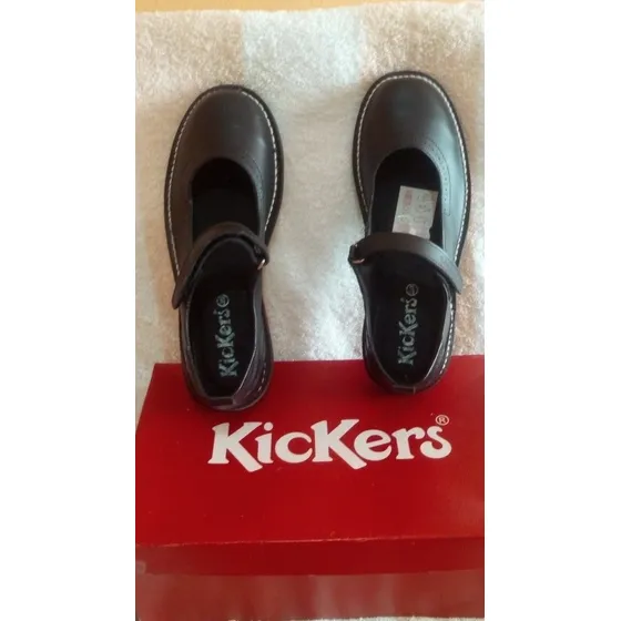Zapatos Escolares Kickers Para Niña Original.100% De Cuero. 