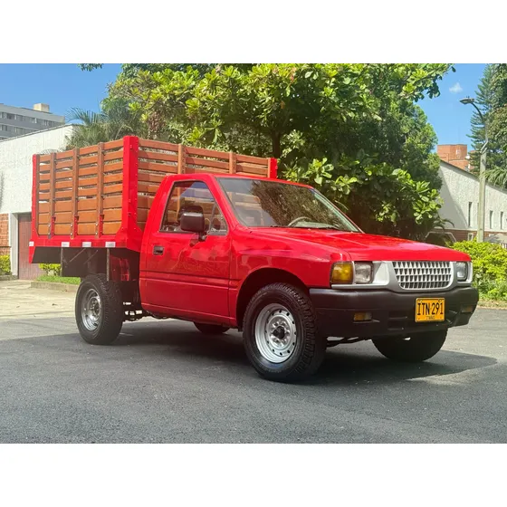 Chevrolet Luv 2.3 Std Tfr