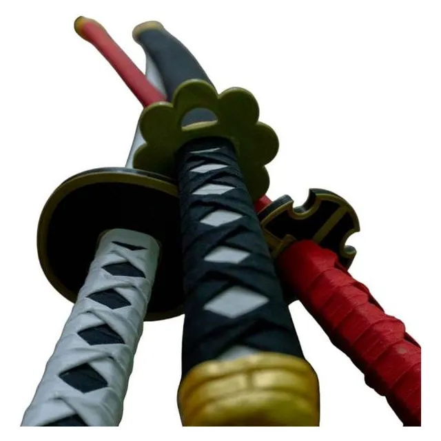 Katana Anime De Madera One Piece 3un De 80cm + Exhibidor