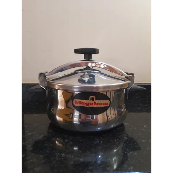 Olla De Presión Magefesa